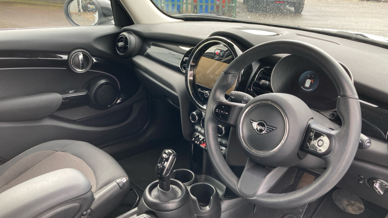 MINI Cooper 1.5 C Classic 5dr Auto Petrol Hatchback